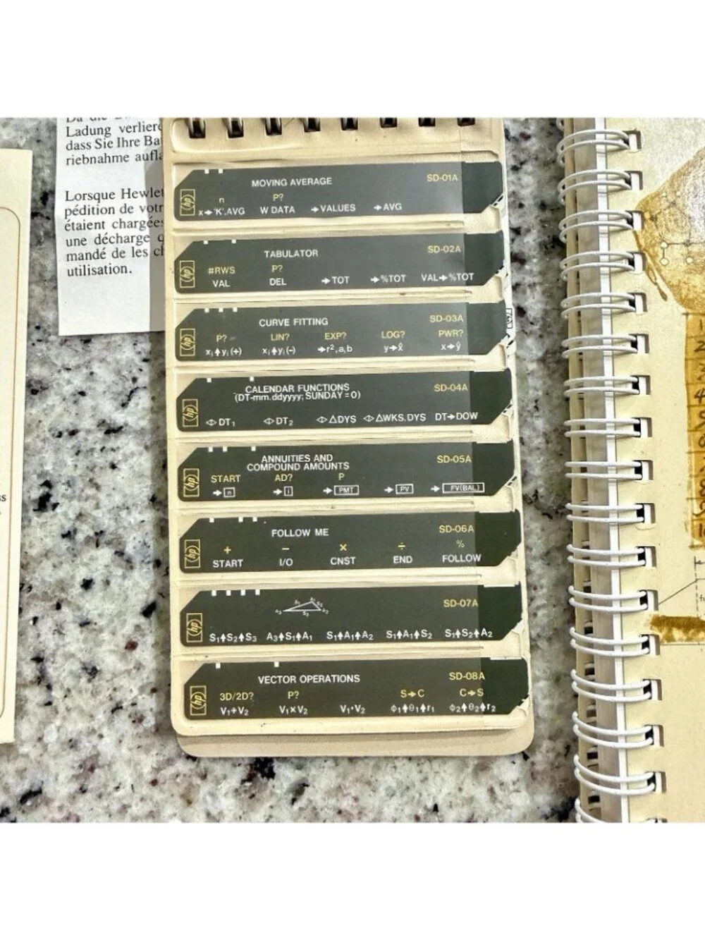 Vtg HP-67 Hewlett Packard Programmable Calculator Magnetic Cards Manuals Box